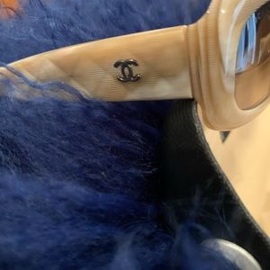 Lovely bone color Chanel sunglasses